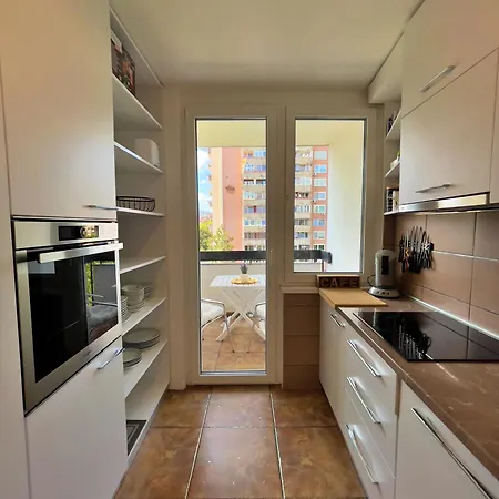 Urban Nest Apartment